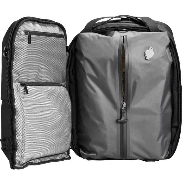 TransBlackBV_13_900x900